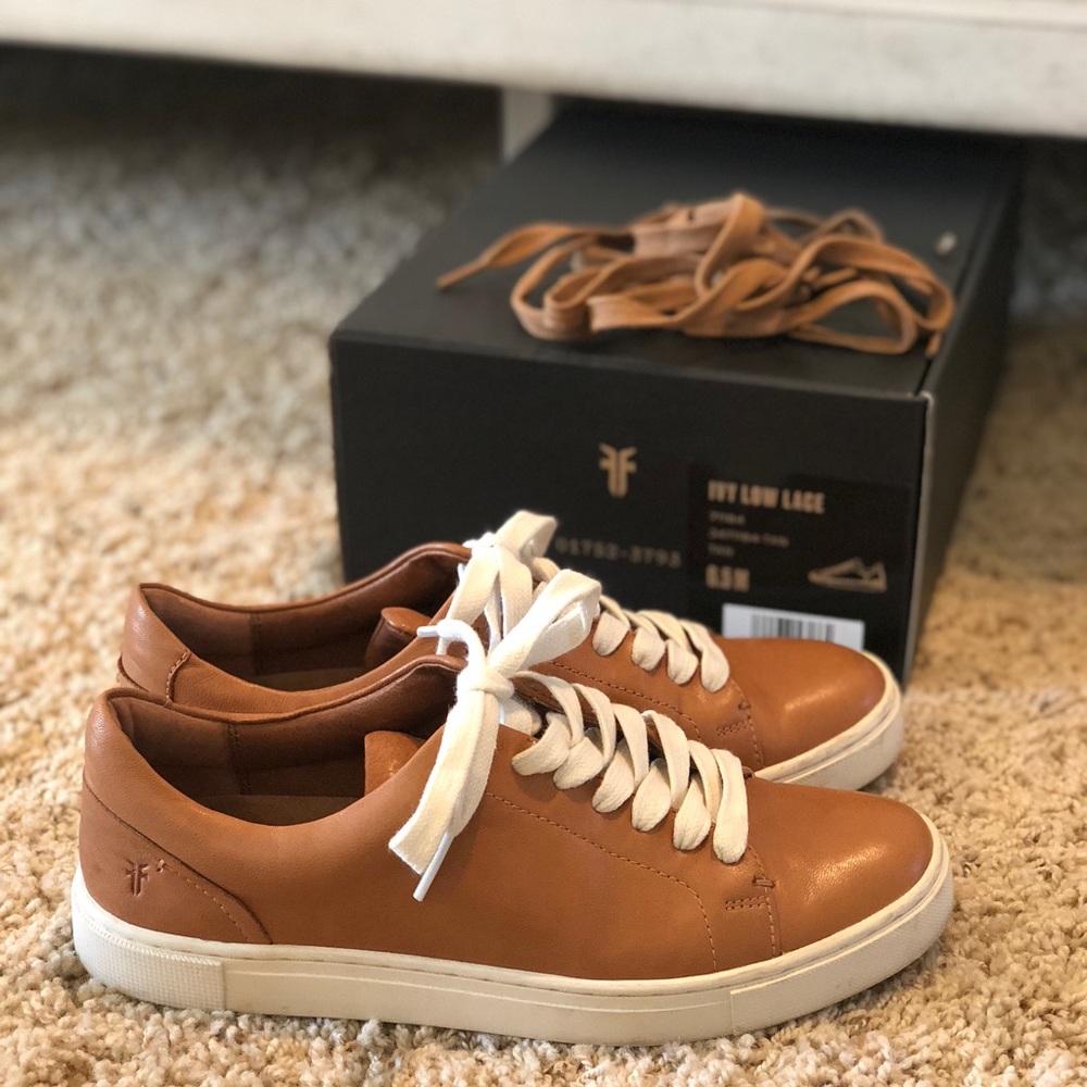 Frye Ivy Low Lace sneakers